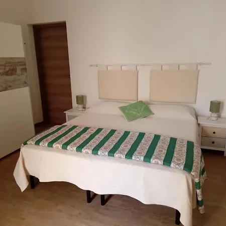 Da Claudio&kevin Con Cucinino 3* Posada (Sardinia)