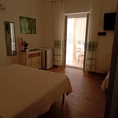 Sa Corte De Peppino - Affittacamere Con Cucinino 포사타