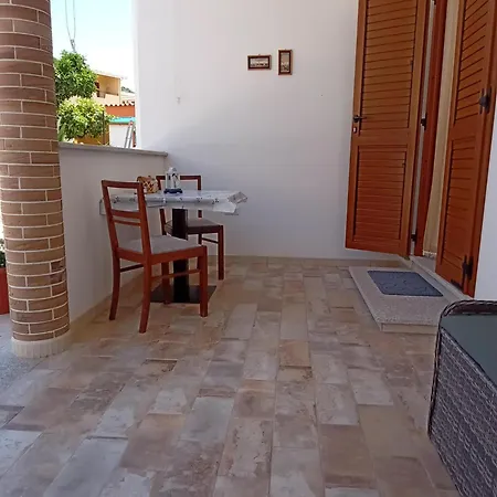 Da Claudio&kevin Con Cucinino Guest house